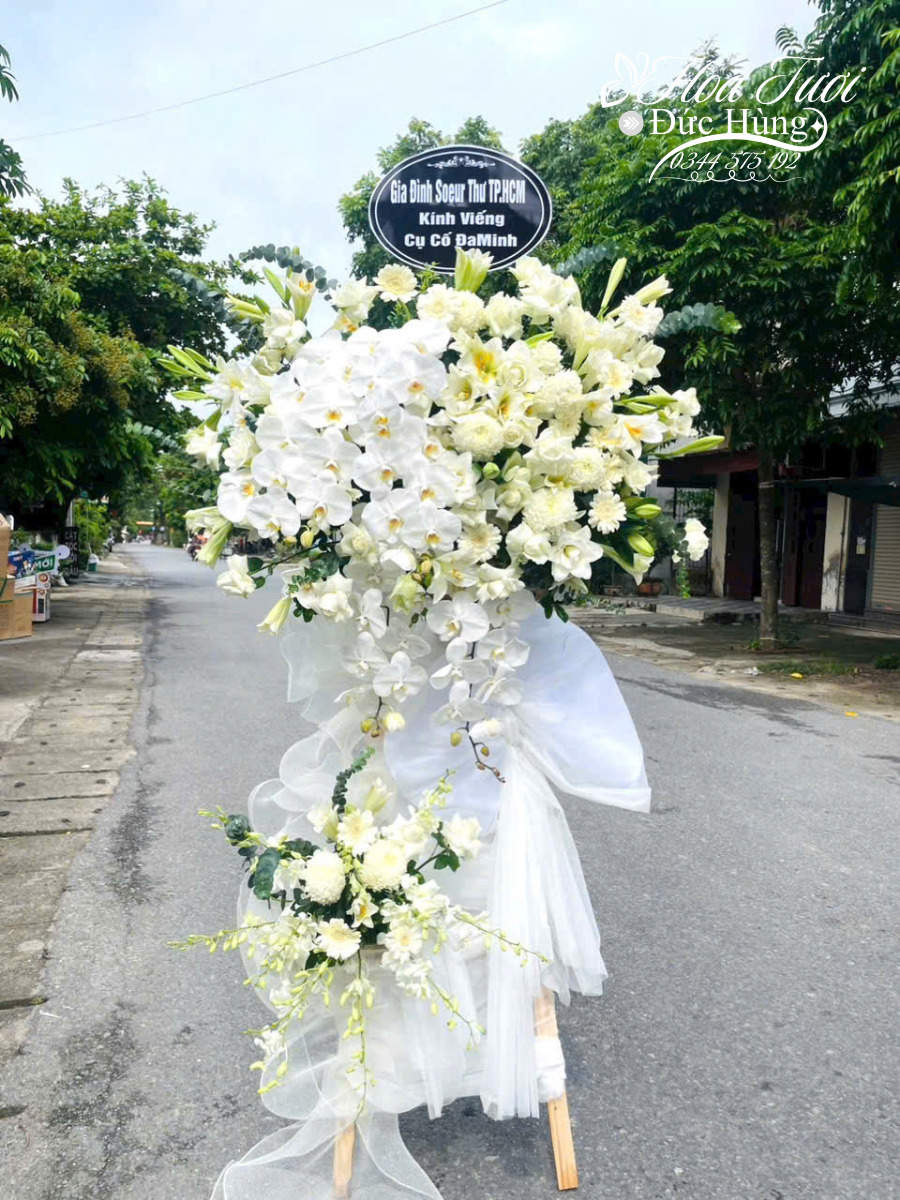 Hoa Tang Lễ Sang Trọng HCB042